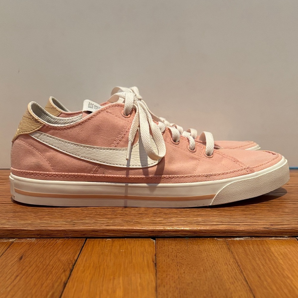 Nike Sun Club Court Legacy Canvas sneakers in Arctic Orange / Sail White Onyx